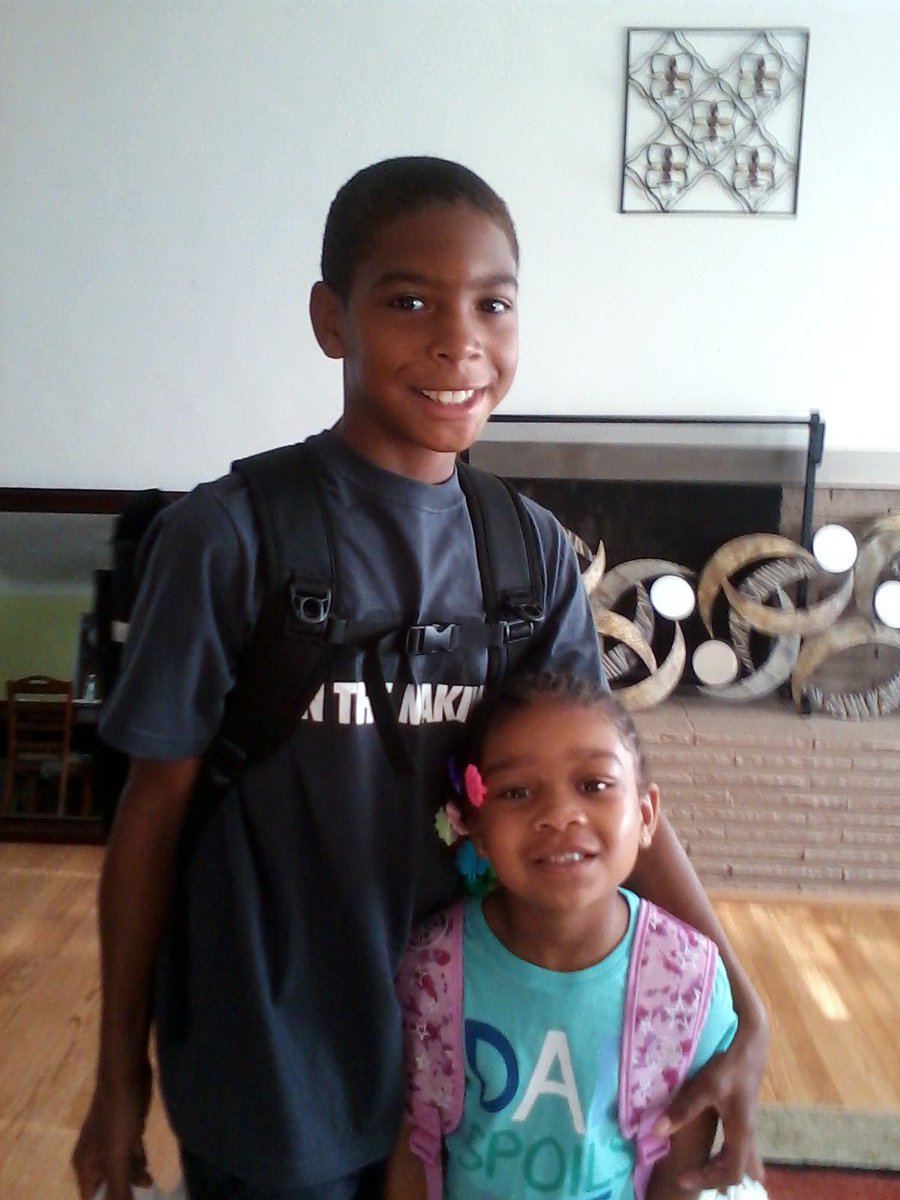 Happy first day of school, Badgers! They grow up so fast 🥹

<a href="/berry_kyan/">Kyan Berry Johnson</a> x <a href="/Harrisonbortolo/">Harry Bortolotti</a> x <a href="/landon_gauthier/">Landon Gauthier</a> x <a href="/chris_brooksjr2/">Chris Brooks Jr.</a>