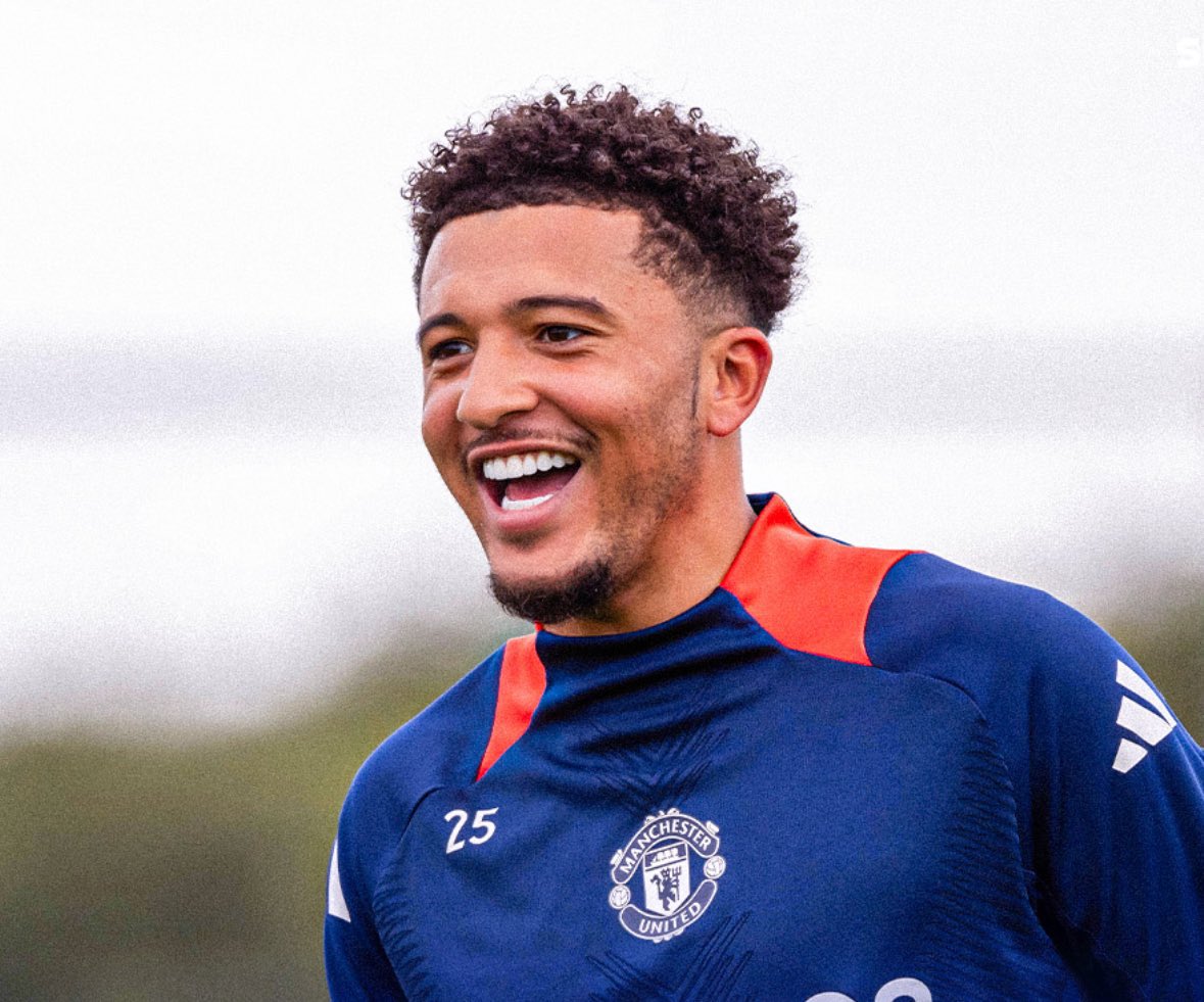 FabrizioRomano's tweet image. 🚨❌ Quotes reported by Italian press from Todd Boehly about Jadon Sancho are completely fake.

Todd Boehly didn’t release any interview to Italian newspapers about Jadon Sancho and never commented about the English winger situation.