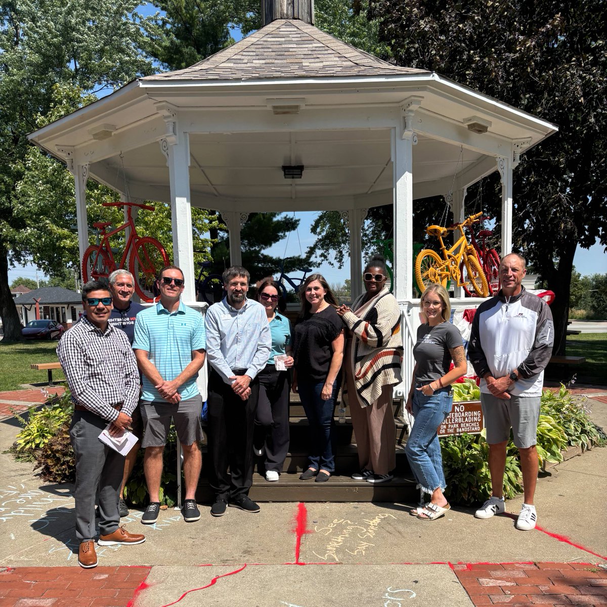 IowaSOS's tweet image. The #RedSandProject in Polk City reminds us of those lost to human trafficking. Last week, we joined Chains Interrupted to discuss how we can all help.
 
Iowa businesses can take action through #IBAT. Learn more: ibat.iowa.gov #EndHumanTrafficking #PolkCity