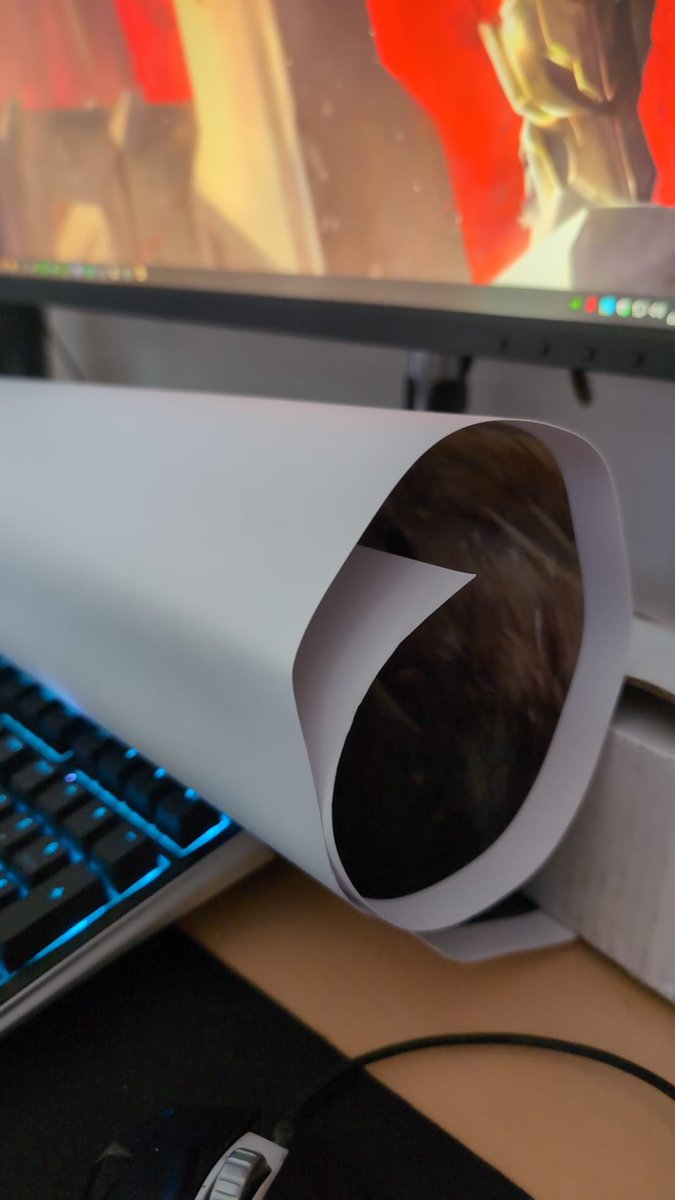 Oskratos tweet media