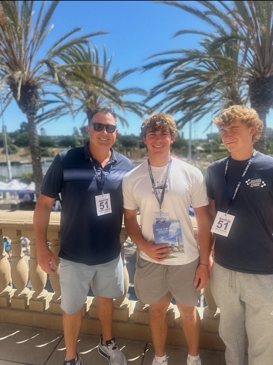 chasemartinwc's tweet image. I had a great weekend down at @USDFootball! Thank you @AdamCarterFB and @mmcgli1 for the game day invite! @ZNinekirk @CoachLongero