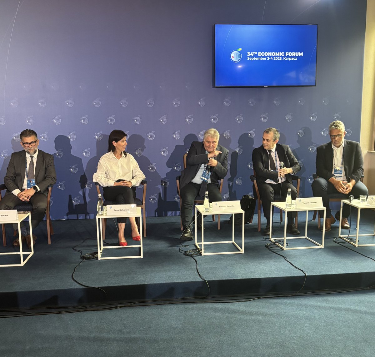 Na <a href="/Economic_Forum_/">Forum Ekonomiczne</a>  w Karpaczu <a href="/tomziel1/">Tomasz Zieliński</a>  podkreślał: profilaktyka działa tylko wtedy, gdy domyka się w gabinecie #POZ. #MojeZdrowie ma sens, bo pacjent wraca na wizytę oceniającą i edukacyjną. To nie akcja – to codzienny standard.  #PorozumienieZielonogurskie