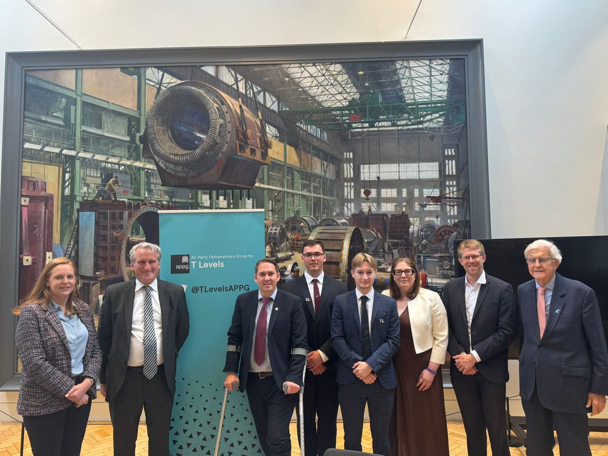 With UK industry at a crossroads, the APPG for T Levels held a special session at the Science Museum. 

With two former Education Secretaries in attendance,   speakers agreed now is the time to capitalise on T Levels' potential to power the Industrial Strategy.

#skills #tlevels