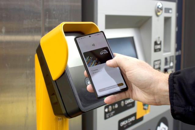 cwsjd99's tweet photo. Android users can pay for local transit with their phone and wear OS devices https://t.co/b1ruo39pUL https://t.co/MxfunCOIe4