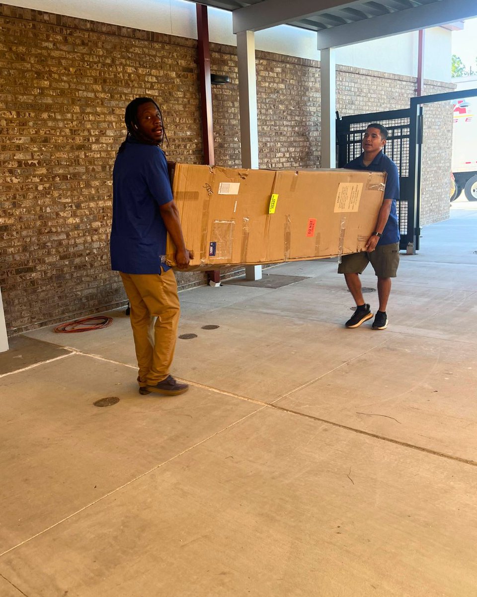 Our favorite part of the journey? Install day. 🛠️

It’s more than new furniture—it’s a bold step toward a radically student-centered future.

Not just a layout change. A mindset shift. 🧑🏻‍🎓🧑🏾‍🎓