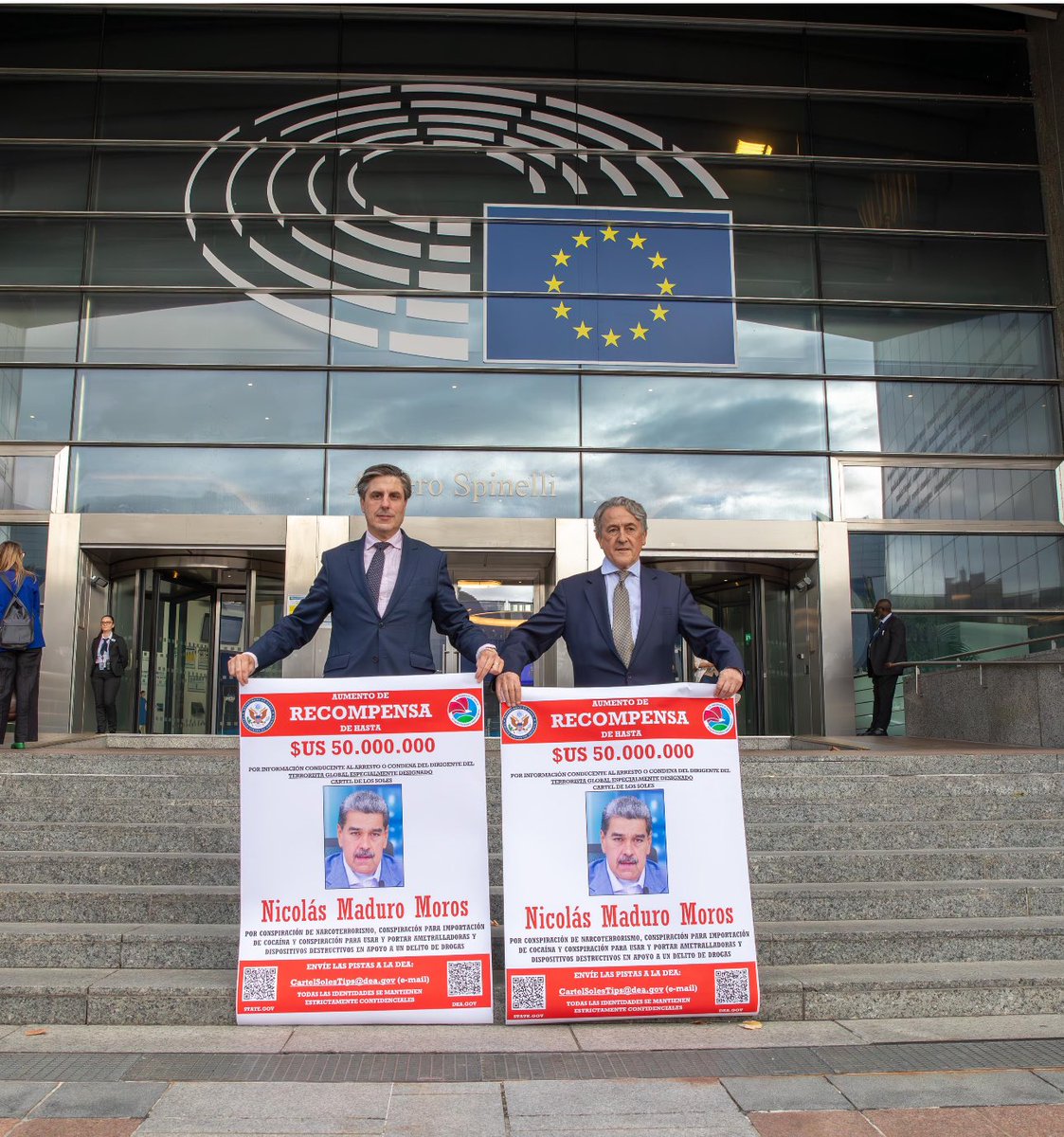 Recordando a Maduro en el Parlamento Europeo.