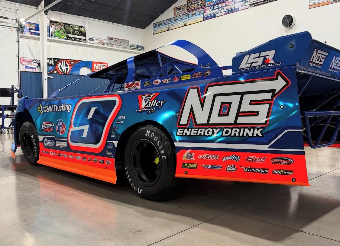 cushnbangn's tweet image. @Nick_Hoffman2 coming in with an uppercut in the later rounds!!

LFG #shitbox