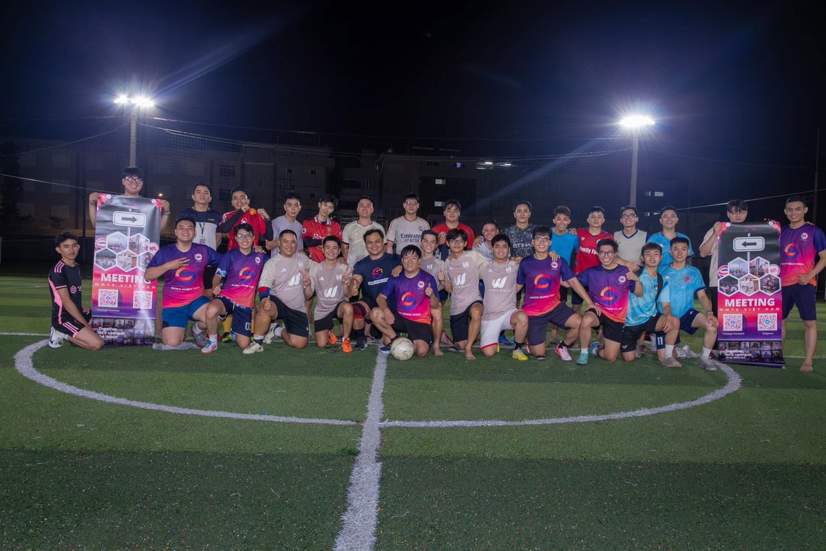 🫡🇻🇳 we are here like a proof of momentum!