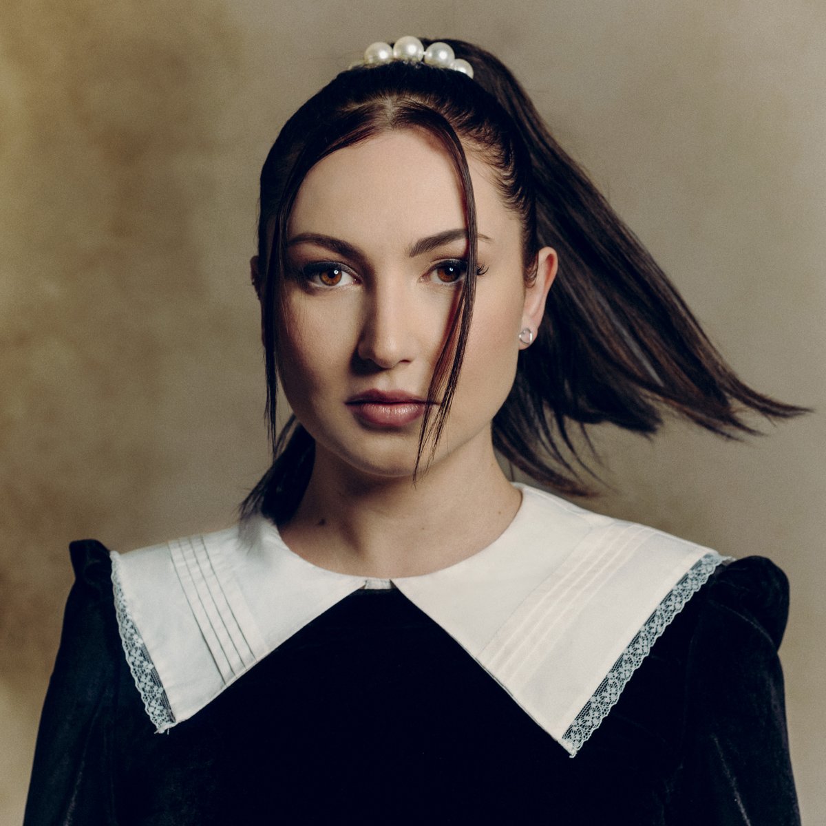 Les indés au top 💥

"Je pense à vous" de <a href="/linhofficielle/">Linh</a> est certifié single de diamant 💎

Bravo à elle et à <a href="/Joandcolabel/">Jo&Co</a>  !

#sppf #lesindésautop