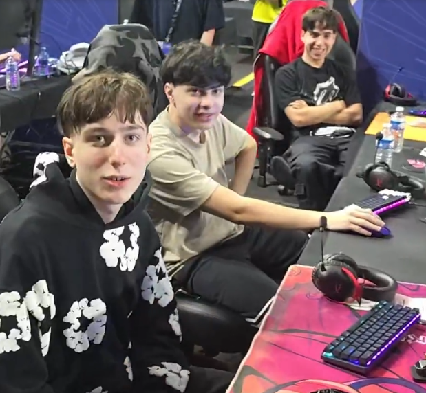 trio 2026 😮 <a href="/PeterbotFN/">Peterbot</a> <a href="/k1ng/">k1ng</a> <a href="/fazerfn/">fazer</a>