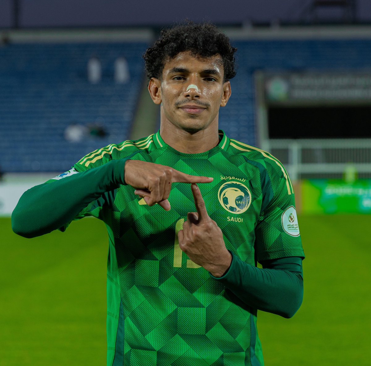 SaudiNT's tweet photo. 🦅🇸🇦

#معاك_يالأخضر | #كأس_الخليج_U20 https://t.co/w1PH4JNYkG