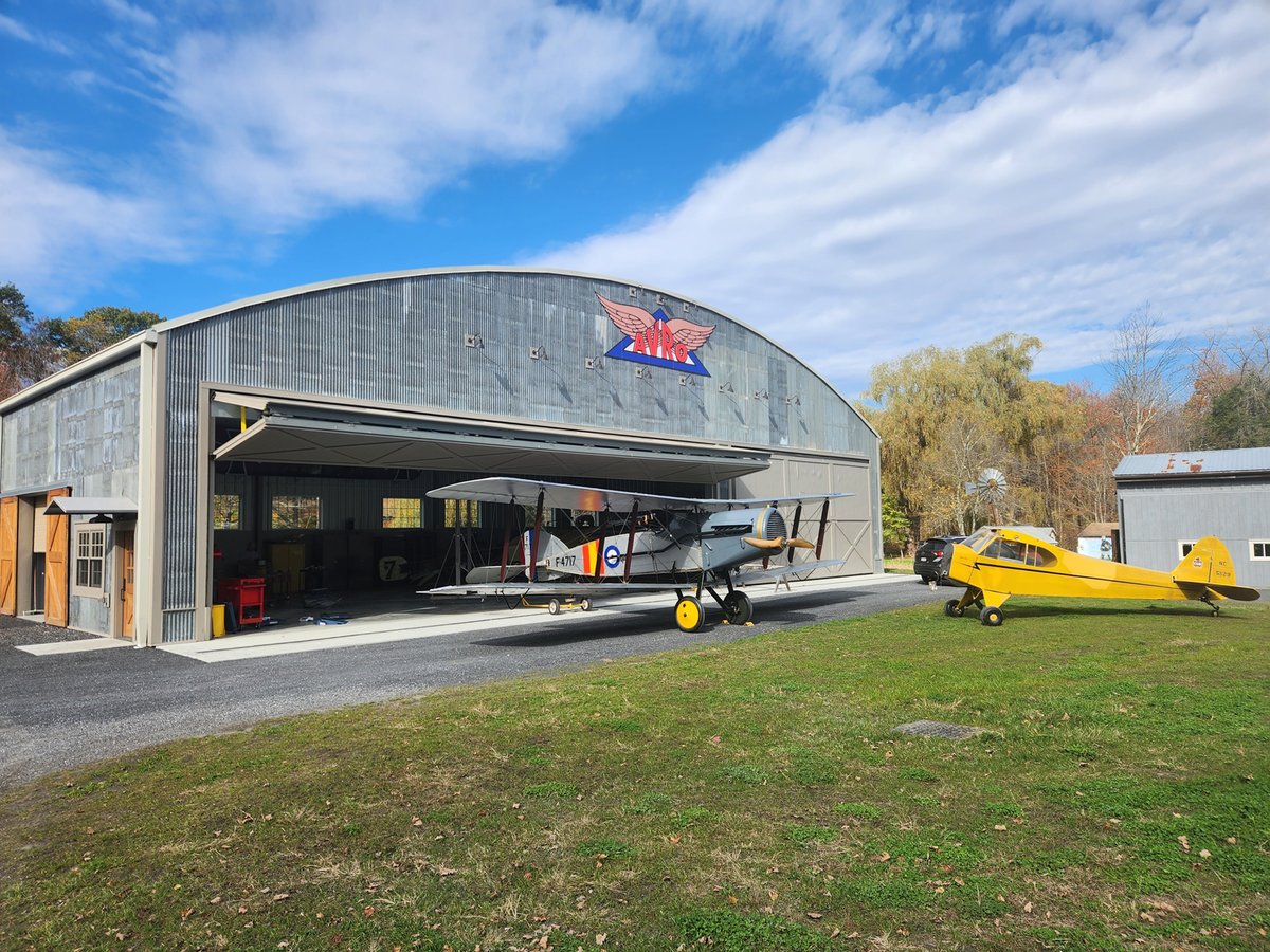 DesignwithMetal's tweet image. Really cool project on our homepage this week: the Old Rhinebeck Aerodrome, an aviation museum whose buildings provide a perfect setting for vintage planes. Two new period-looking hangars were recently built, featuring door systems from @SchweissDoors . designandbuildwithmetal.com/featured-proje…