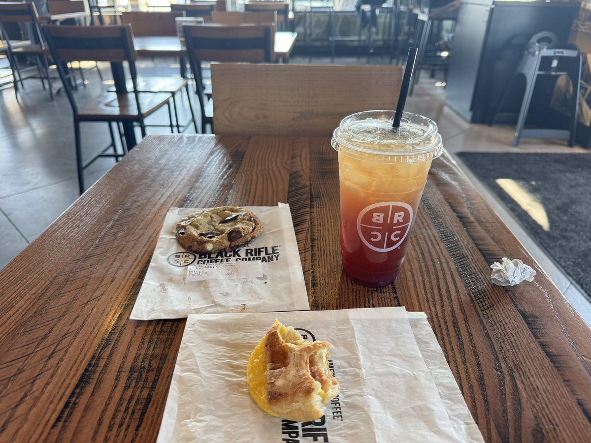 Philip (Felipe) Paz (@themesengr_) on Twitter photo Now that’s breakfast. Bacon and egg on ciabatta bread, chocolate chunk cookie and a parachute punch.
<a href="/blckriflecoffee/">Black Rifle Coffee</a> <a href="/brccpodcast/">Black Rifle Coffee Podcast</a>
Moore, Oklahoma.
#veteran #singer #actor #endveteransuicide #endveteranhomelessness
#mentalhealthawareness #22aday Now that’s breakfast. Bacon and egg on ciabatta bread, chocolate chunk cookie and a parachute punch.
<a href="/blckriflecoffee/">Black Rifle Coffee</a> <a href="/brccpodcast/">Black Rifle Coffee Podcast</a>
Moore, Oklahoma.
#veteran #singer #actor #endveteransuicide #endveteranhomelessness
#mentalhealthawareness #22aday