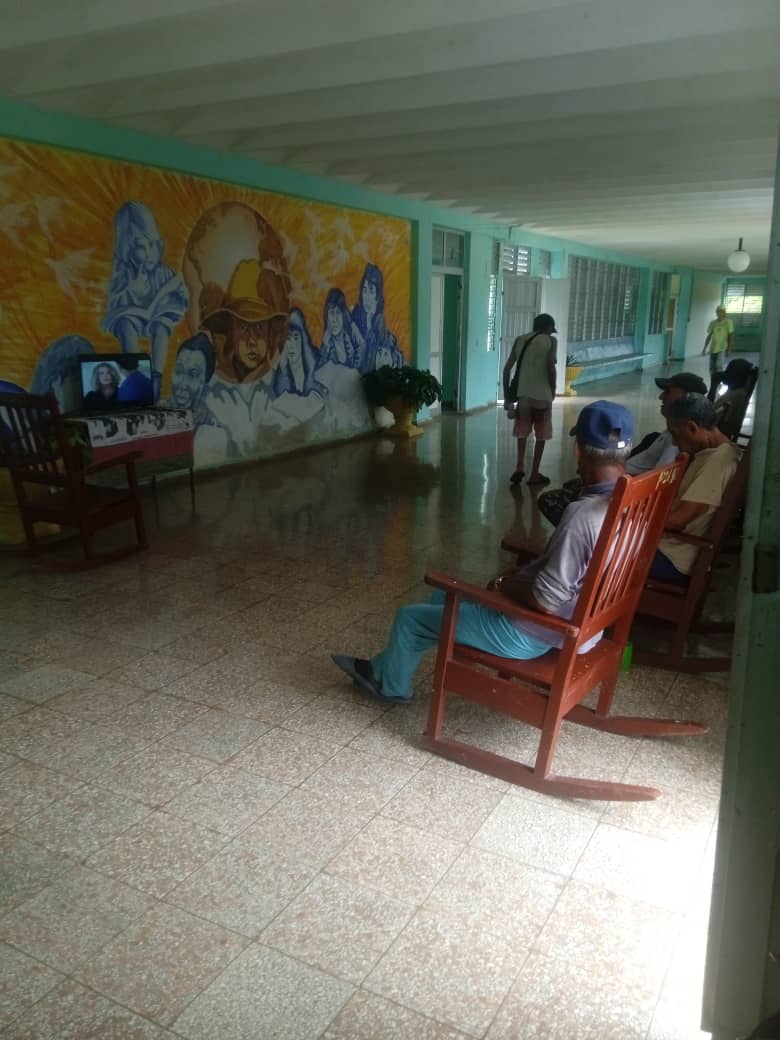 La sostenibilidad de las tareas de mantenimiento en el Hogar de Ancianos Vicente Ponce,es una de las prioridades para elevar la calidad de vida del adulto mayor.
#MatancerosEnVictoria
#MatanzasPorLaSalud