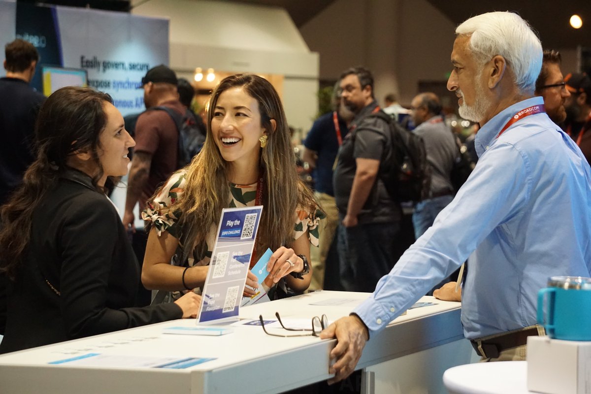 APIWorld's tweet image. Today’s PRO Sessions set the stage - and tomorrow, the APIWorld + CloudX + DataWeek 2025 Expo begins.✨