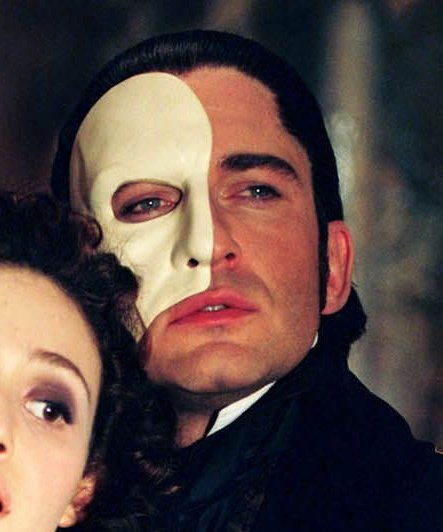 justwayalex's tweet image. Gerard Way                  The Phantom of the Opera
By @Christianx14      By Gaston Leroux