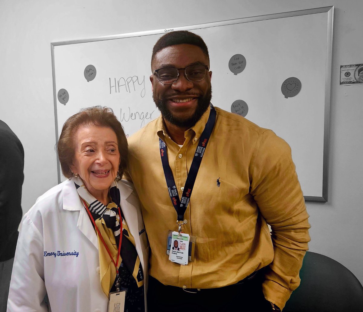 PobeeMD's tweet image. Honored to be birthday mates with an icon and my idol, the legendary Dr. Nanette Wenger! Happy birthday #QueenofHearts!
📸: @modeldoc