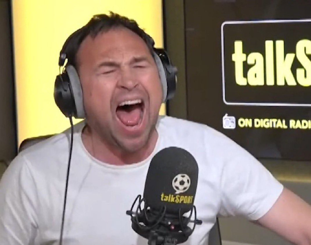 HAAAASSS ANYONE SEEN SURREY COUNTY CRICKET CLUB?

CAAAAAN YOU HEAR ME CAESAR THE LION?

YOU BOYS TOOK ONE HEEEEELLLLLLL OF A BEATING