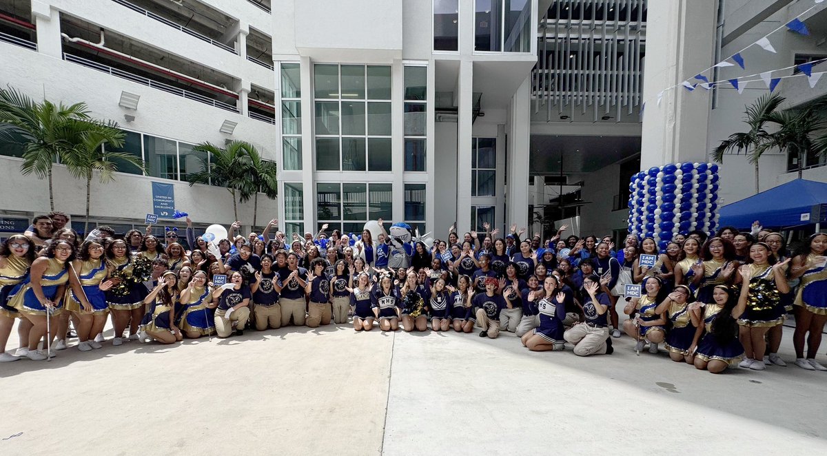 mdcpresident's tweet photo. Our #IAMMDC Day celebrations continued at Padrón, Medical & Wolfson campuses! 💙 We celebrated a $600K gift from @SantanderBankUS to support student scholarships. We welcomed back MDC alum Michael Lozoff from one of our first graduating classes, an inspiring moment for all. Give today to continue fueling student success: https://t.co/BMxL8GuoFG