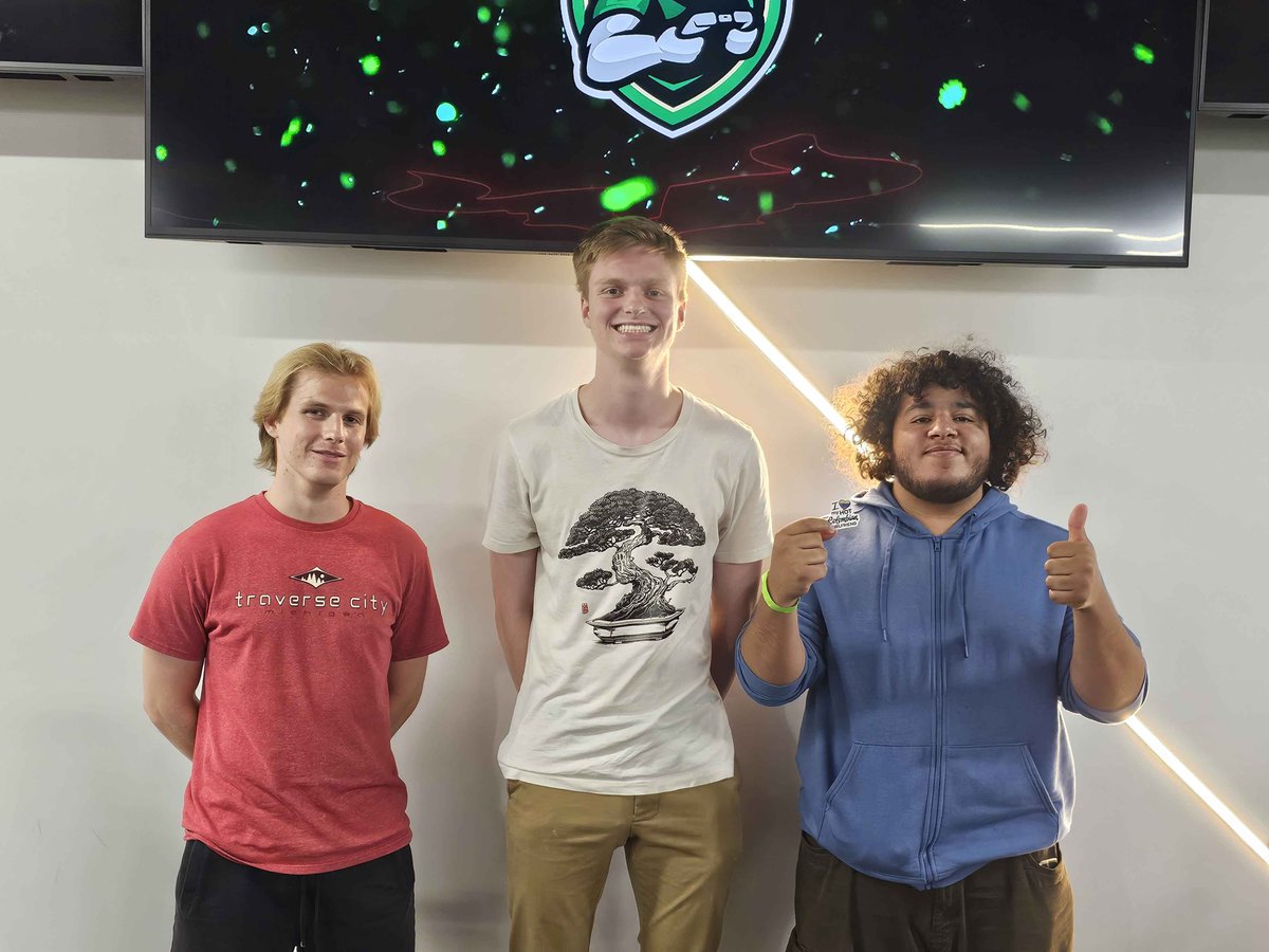 Smash Bros Club at USF (@smashclubatusf) on Twitter photo Congratulations to Top 8 of Skylab 26: Fall 2025 Debut!
🥇 <a href="/Minimaxify/">Minimaxify</a>
🥈 <a href="/zarberiannnn/">zarberian</a>
🥉 <a href="/_Thoron/">Thoron</a>
🏅 <a href="/Determewnation/">Mew</a>
5th <a href="/BKBarbaros11/">Seal King🦭Godspeed</a> & <a href="/MillerFerg/">Miller</a>
7th <a href="/racoon_david/">Racoon</a> & <a href="/GingerSSBU/">247 Gaming</a> Congratulations to Top 8 of Skylab 26: Fall 2025 Debut!
🥇 <a href="/Minimaxify/">Minimaxify</a>
🥈 <a href="/zarberiannnn/">zarberian</a>
🥉 <a href="/_Thoron/">Thoron</a>
🏅 <a href="/Determewnation/">Mew</a>
5th <a href="/BKBarbaros11/">Seal King🦭Godspeed</a> & <a href="/MillerFerg/">Miller</a>
7th <a href="/racoon_david/">Racoon</a> & <a href="/GingerSSBU/">247 Gaming</a>