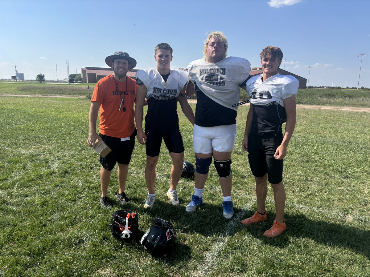Sports in Kansas (@sportsinkansas) on Twitter photo One of todayβs stops π
Holcomb (3Aπ)
Holcomb is led by HC Trey Teeter and a talented list of returners. The Longhorns kick off week 1 hosting Cheney in a 3A showdown this Friday at home. We will hear from them tonight. #sportsinkansas One of todayβs stops π
Holcomb (3Aπ)
Holcomb is led by HC Trey Teeter and a talented list of returners. The Longhorns kick off week 1 hosting Cheney in a 3A showdown this Friday at home. We will hear from them tonight. #sportsinkansas