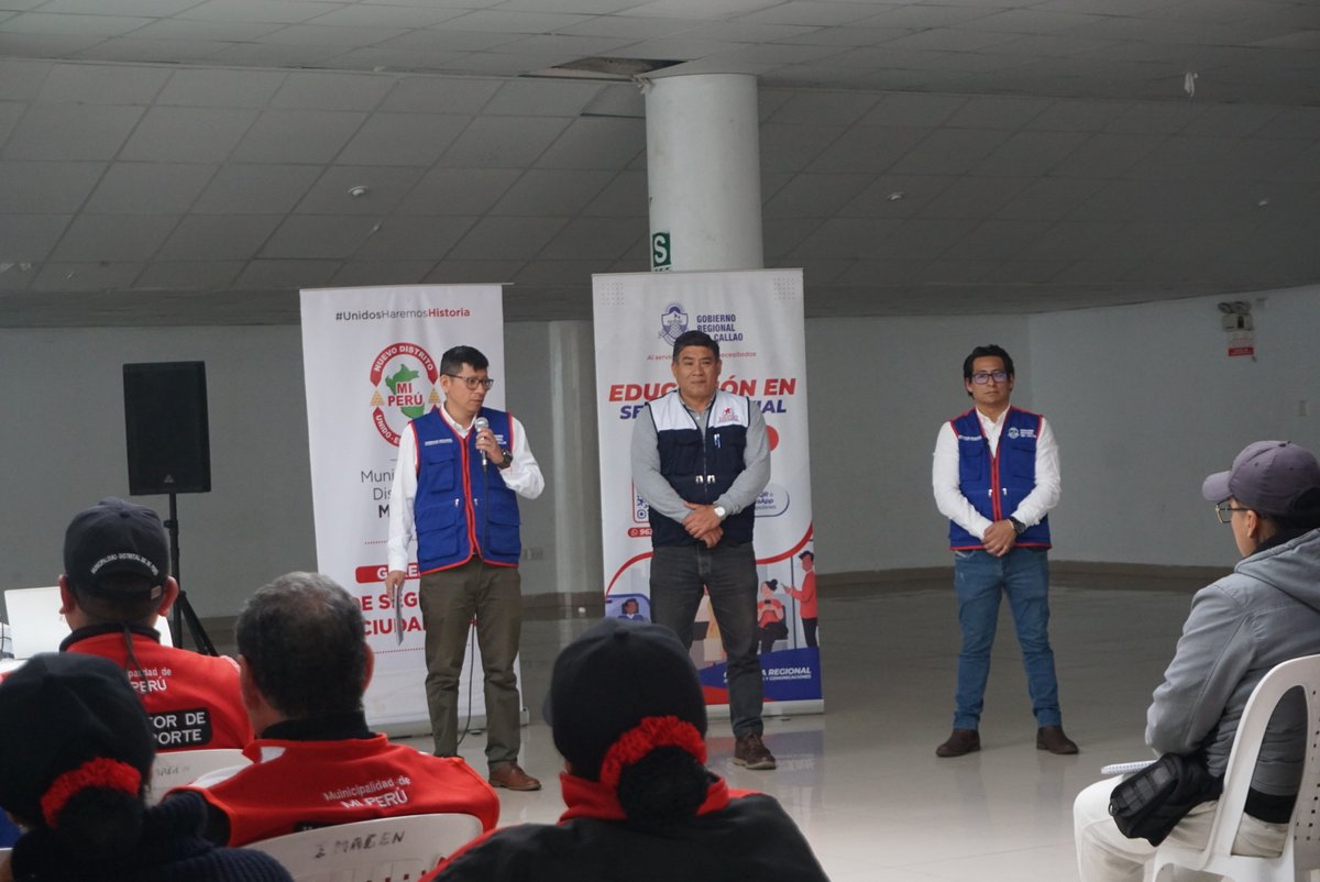 GRTyC_Callao's tweet photo. #SemanaDeLaEducaciónVial: Así se vivió la capacitación en Seguridad Vial para Serenazgo y Supervisores de Transporte de Mi Perú.

👥 Tuvo como objetivo fortalecer las competencias del personal en prevención y respuesta ante accidentes de tránsito, cuidando de todos en la Región. https://t.co/9ZUSLhrNsa