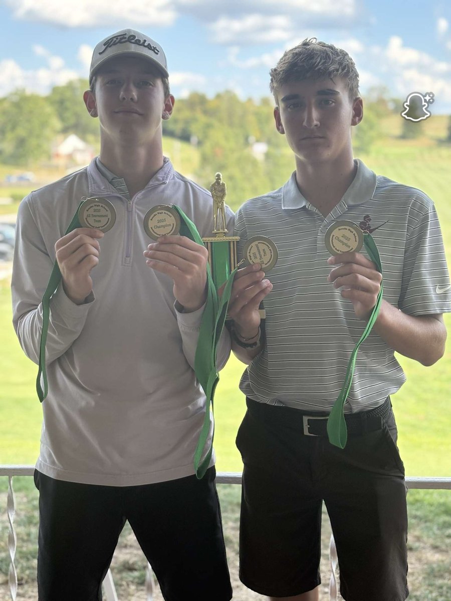 cchs_barstool's tweet photo. Go ahead and send your best golfer to play against Bode Burge. Just don’t send anyone you don’t want to see lose. https://t.co/O58TTRsAGR