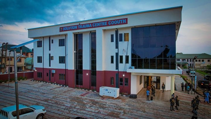 DrLaw_Mefor's tweet image. Breaking new grounds in healthcare! 

The world-class Solution Trauma Center is ready for commissioning, with equipment being installed.

First state-owned trauma center in the entire Southeast.

This is #SolutionInAction!

#LeadershipInAction #SoludoSolution