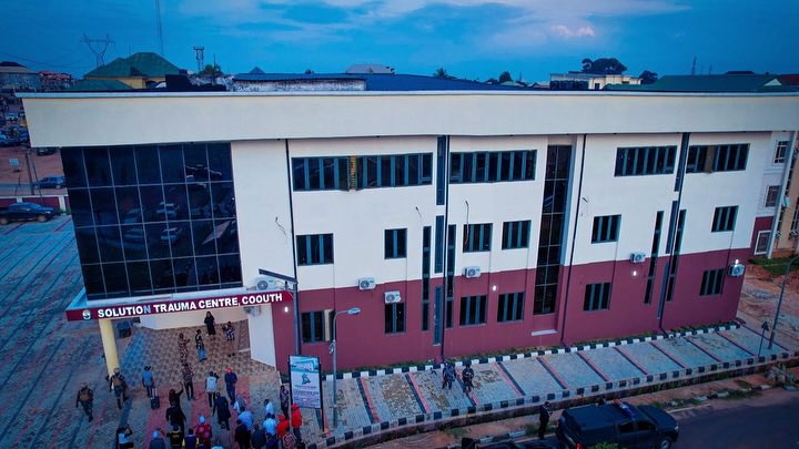 DrLaw_Mefor's tweet image. Breaking new grounds in healthcare! 

The world-class Solution Trauma Center is ready for commissioning, with equipment being installed.

First state-owned trauma center in the entire Southeast.

This is #SolutionInAction!

#LeadershipInAction #SoludoSolution