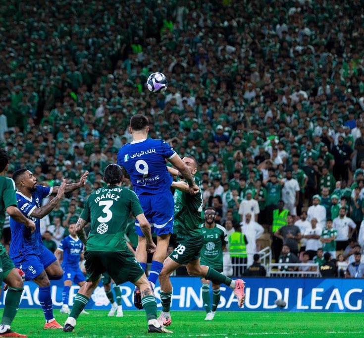 <a href="/Me7hx/">أحمد</a> سقى الله يوم كان بعافيته ماخلا واحد ماركبه