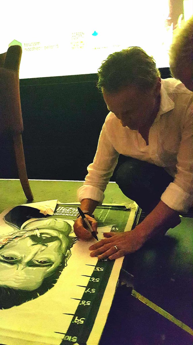 Lottie H A ♈🐏🌈🌌🐱🧡💙🌻 tweet media