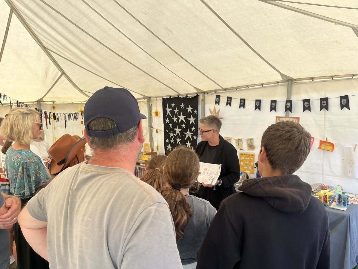 Thomas Mills High School and Sixth Form Library tweet media