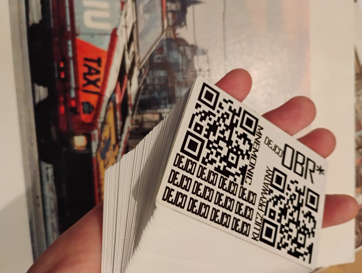 dominzomi's tweet photo. niby #paperwallet a metalowy XD 
#krypto #web3 #nft #polska #kolelcja #rwa https://t.co/wWu18YWMQN