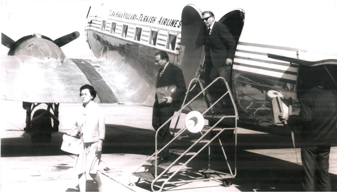 basbugturkesii's tweet image. Yıl 1965

&quot;Alparslan Türkeş, Samsun Havalimanı&apos;nda&quot;