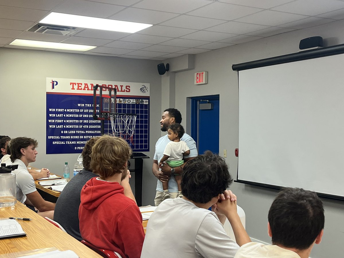 Darry Beckwith Foundation tweet media