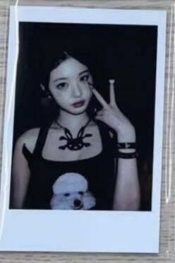 아이브 비트로드 장원영 폴라로이드 원본 구합니다!!
판매❌ 구매✅
거래
open.kakao.com/o/s1etd3Ug

아이브 싸폴