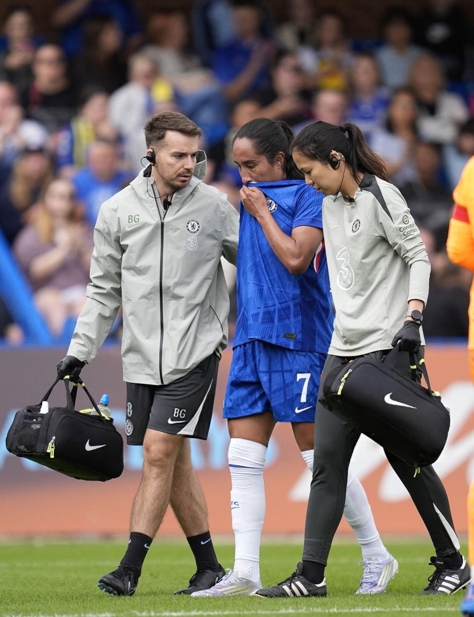 🚨 🏩 Mayra Ramírez will miss the rest of 2025 following a successful hamstring surgery after going off injured against AC Milan on Saturday. 

She is expected to be back on the pitch in 2026.

[via <a href="/laurabernalb_/">Laura Bernal B</a>]