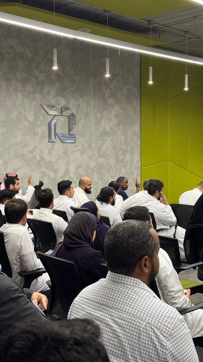 🔴 يحدث الآن

محمد بدوي <a href="/BadwiNew/">Badwi</a> يشاركنا خلاصة تجربته في تأسيس ونمو <a href="/qsalaryapp/">Qsalary</a>