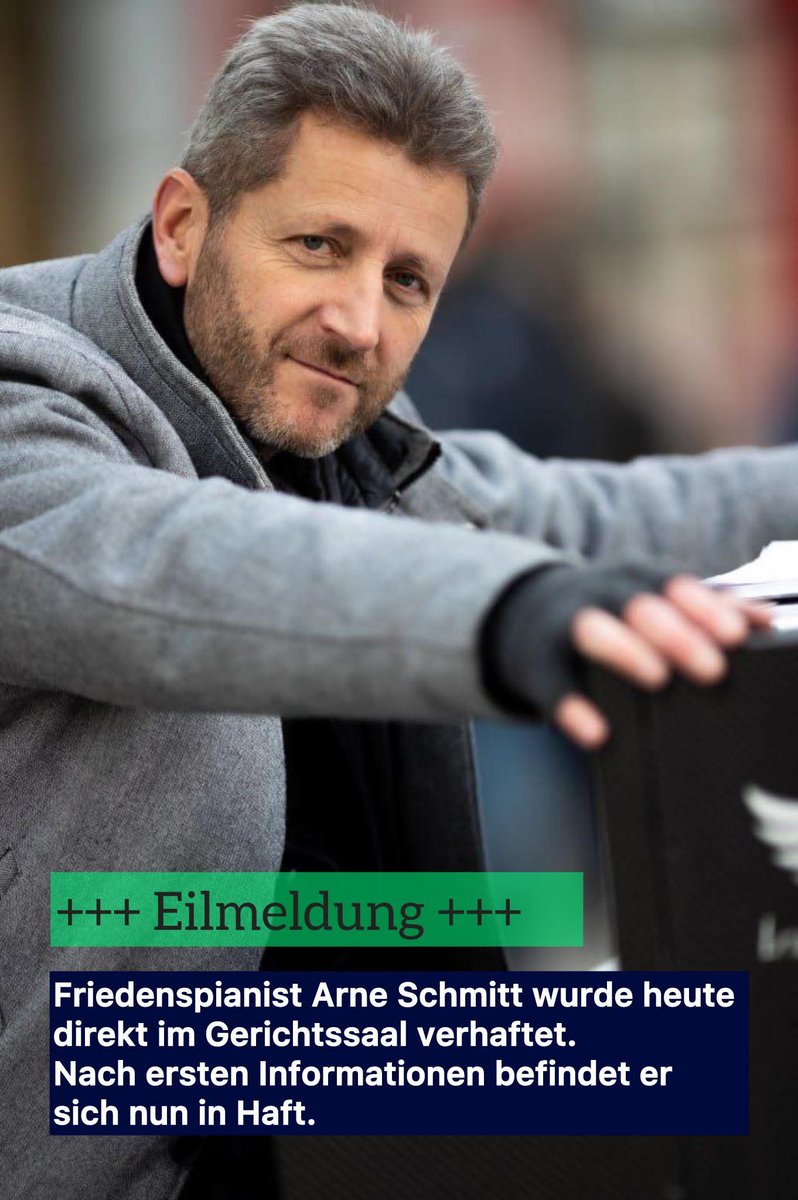 Friedensaktivist Arne Schmidt nach turbulenten Gerichtsverhandlungen in Untersuchungshaft genommen

Berlin, 3. September 2025 Nach elf zähen Verhandlungstagen wurde Friedenspianist Arne Schmitt am heutigen Mittwoch direkt im Gerichtssaal festgenommen und in Untersuchungshaft