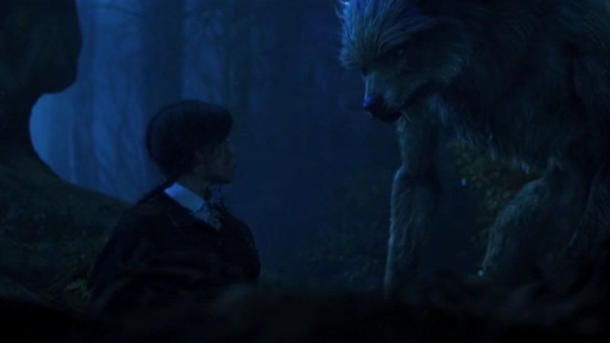 Was it casual that Enid wolfed out to save Wednesday, risking remaining in her wolf form forever? To me, that's literally an Addams style declaration of love.

#WednesdaySeason2
#Wednesday #wenclair