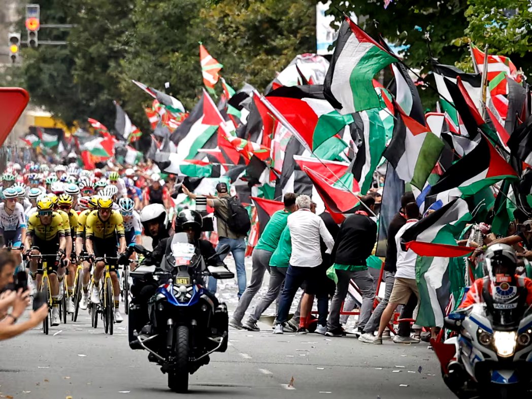 Hoy se me sale el orgullo del pecho por ser de Bilbao. 

Foto Agencia EFE.