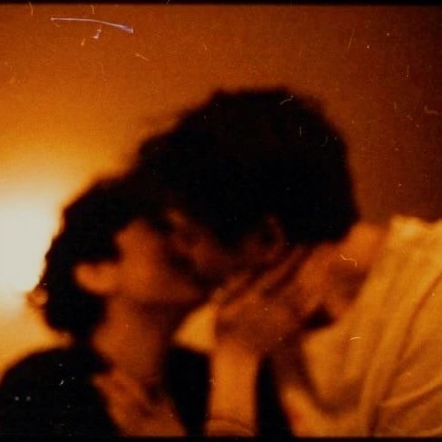 Bugsto-ri-Fic tweet media