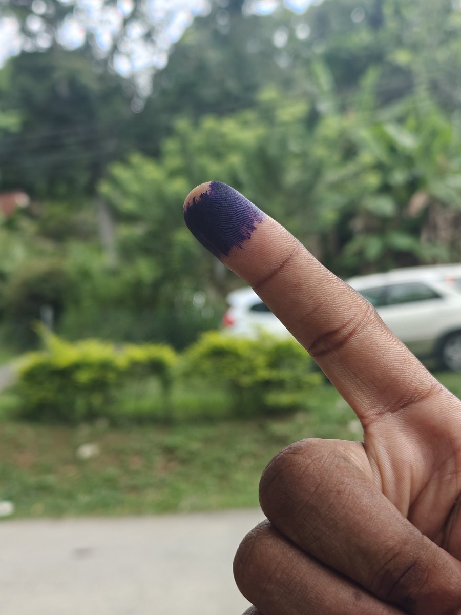 CtrlAltClay's tweet photo. Done did it.
#JaVotes #JamaicaDecides https://t.co/hQ552EjwCA