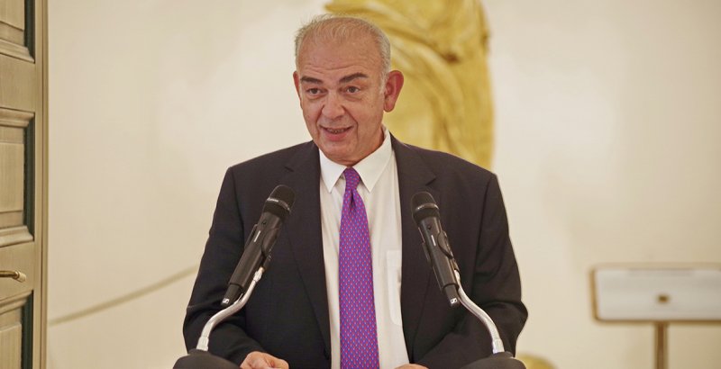 Μήνυμα του Πρύτανη προς τις πρωτοετείς φοιτήτριες και τους πρωτοετείς φοιτητές του Εθνικού Μετσόβιου Πολυτεχνείου

ntua.gr/el/news/item/4…