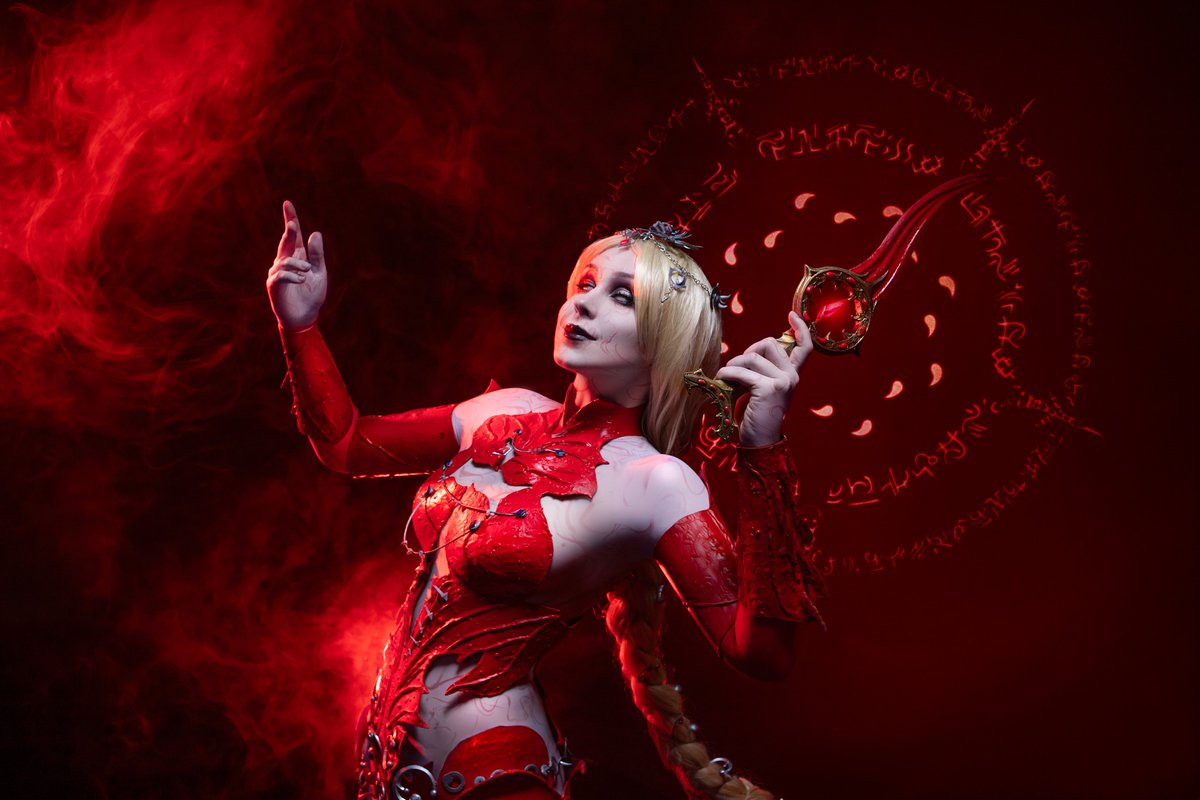 Несіть мені лайки, бо поріжу. Я відмучала її за 3 місяці (а я ненавиджу і не вмію робити перуки самостійно) 
<a href="/Gaerwen_art/">Зловила Зірку ✨️</a> назнімала оце