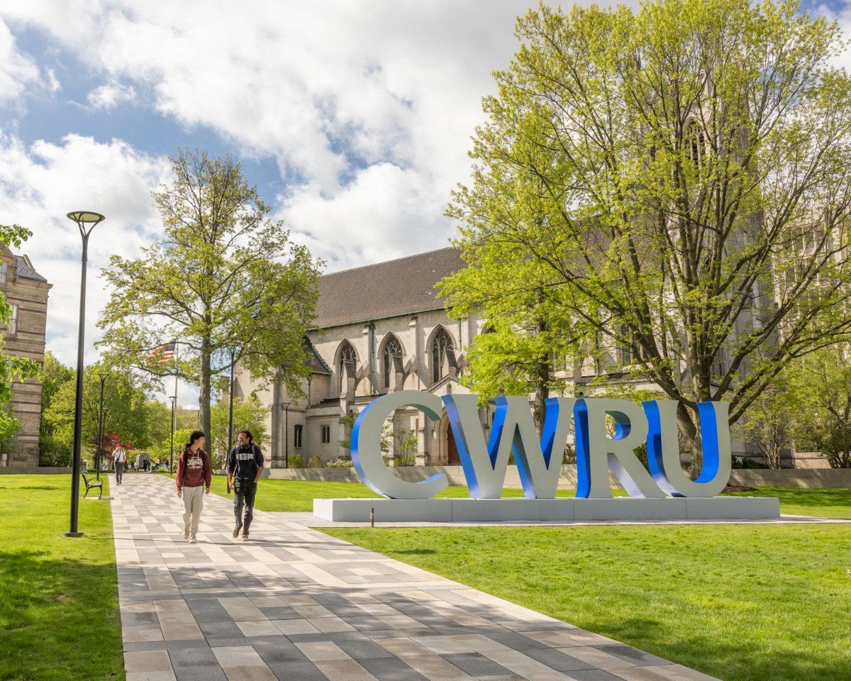 Join us for a Fall Open House on October 13 or November 10. Tour campus, meet faculty, explore study abroad options and learn more about our focus on hands-on learning experiences. 🌎📚🔬
✨ Register now and start planning your visit! brnw.ch/21wVrte