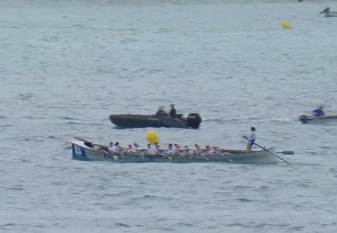 RobertoRamajo's tweet photo. 7 #traineras gipuzkoanas remarán en la #BanderaDelaConcha femenina. Clasificadas esta tarde Orio, Hondarribia Tolosaldea, Donostiarra, Hibaika y Zumaia. Donostia Arraun Lagunak ya estaba. Zorionak a todas! Y ánimo San Juan y Zarautz, que se quedan fuera por poco. #Remo https://t.co/aZBHD2PQ9j