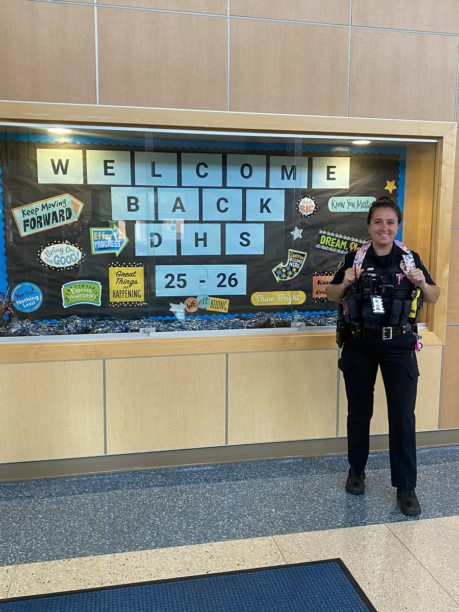 🎒🚓 First Day Back to School! 🚓🎒

Today marks the first day back in the halls for our School Resource Officers (SROs)! 👮‍♀️👮‍♂️

We’re wishing all students and staff a great start to the school year. Let’s make it a safe, successful, and memorable one! 🍎✏️📚 #dracutpd #sro