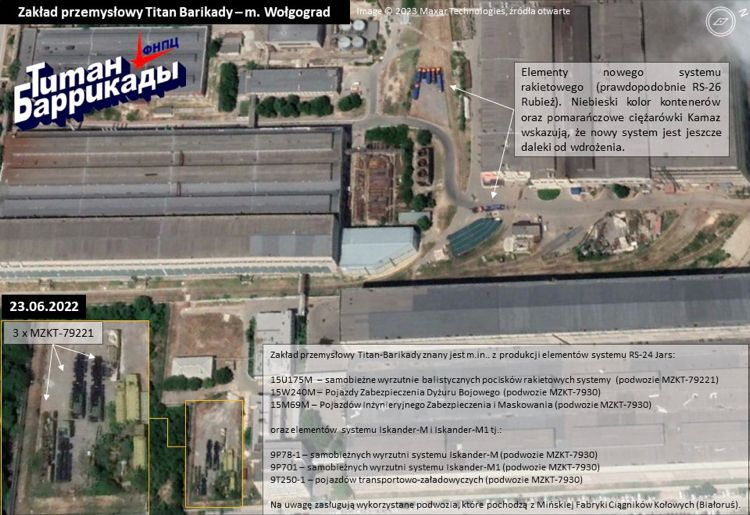 GEO_IMINT's tweet photo. W zakładach Titan Barikady w dn. 21.07.2025 zaobserwowanych zostało 11 kontenerów o wymiarach ok. 12x2.5m. Załączam również, jeden z serii raportów obrazowych GEO z 2023 roku dt. systemu RS-26 @konrad_muzyka https://t.co/35FrCbmquA