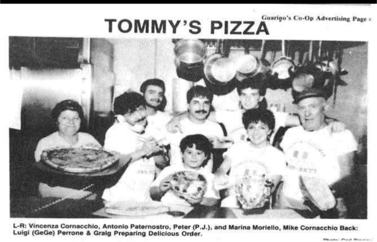 ItalianNJ908's tweet photo. Wow! What a Pizza! Tommy's Pizza (908) 289-2277 Elizabeth New Jersey. Minutes from Newark Airport (EWR) and Goethal's Bridge #ItalianNJ https://t.co/lQ7RaHQ5PV